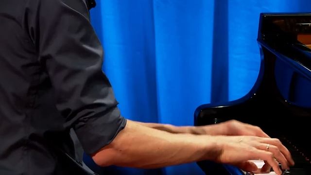 Grieg - Scherzo op.54 No.5 - Vestard Shimkus смотреть онлайн