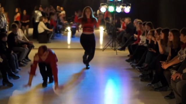 MAGIC VOGUE BALL смотреть онлайн