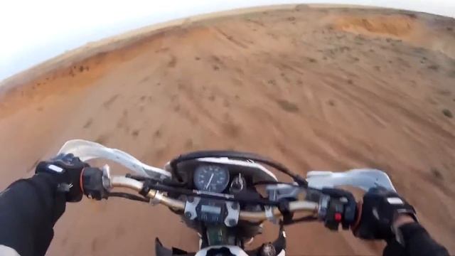 Enduro on Suzuki TS200R and Yamaha YZ125... 2015 09 26 смотреть онлайн