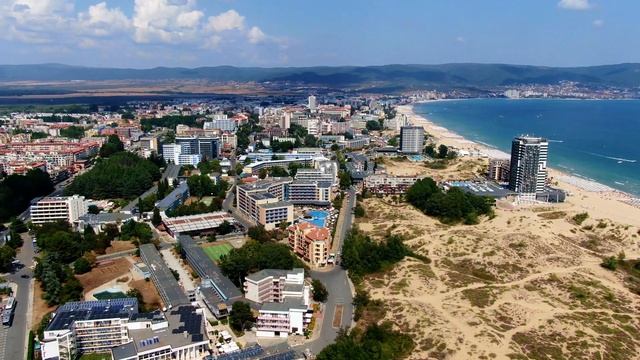 Sunny Beach - Party Capital of the Bulgarian Black Sea shore, filmed with a drone смотреть онлайн
