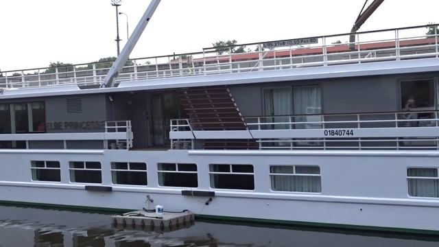 Elbe Princesse (loď) смотреть онлайн