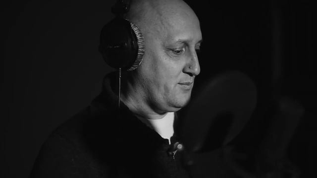 Стихи Виктора Денисова читает Ринат Мухтаров смотреть онлайн