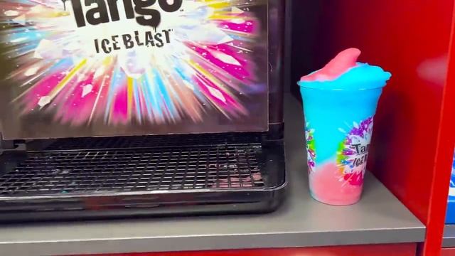 Целый день кушаем еду с заправок. Челендж. смотреть онлайн