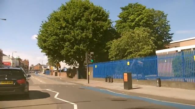 смотрим на Лондон из окна Авто смотреть онлайн