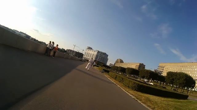 Тест Panasonic HX-A1ME против солнца смотреть онлайн