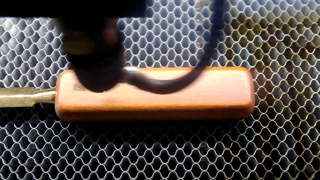 Газовый Со2 лазерный гравер смотреть онлайн