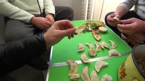 Хочу пожрать - Как не нужно готовить пельмени Весёлый выпуск с бригадой