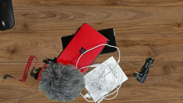 Connecting 3.5mm Audio to USB C using UGreen Adapter with Microsoft Surface Duo смотреть онлайн