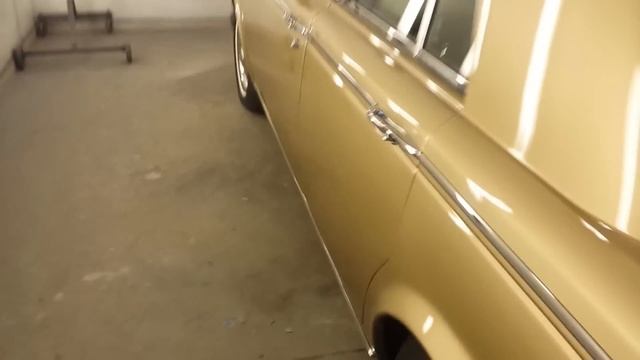 Body and Tuning Rolls Royce Silver Shadow II restoration and respray. смотреть онлайн
