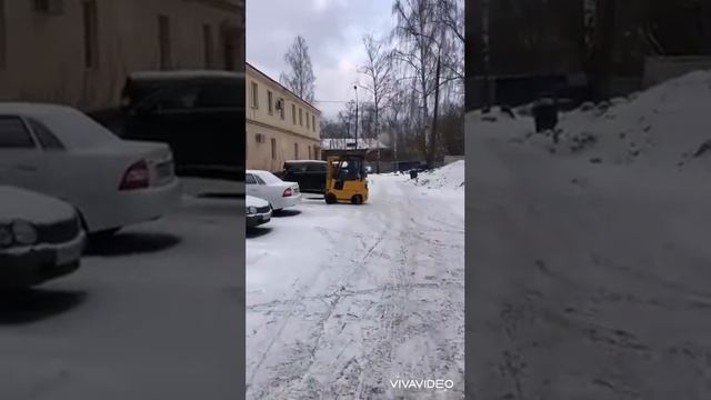 видео погрузчика смотреть онлайн