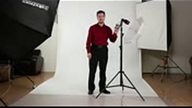 Уроки фотографии в студии - Как не засветить фото в студии? смотреть онлайн