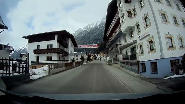 Von Landeck nach St. Anton auf Landesstraßen – Austria/Tirol - Komplett/Echtzeit/Real time смотреть онлайн