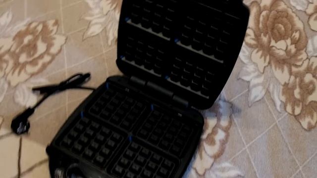 Мультипекарь Redmond RMB-M713/1 - внешний вид