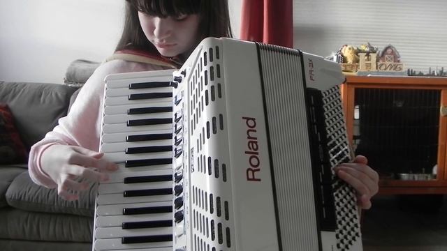 Chicken Dance February 2019 Roland смотреть онлайн