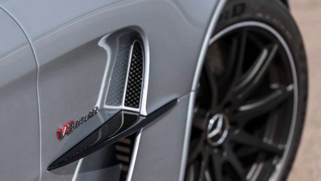 Mercedes-Benz GT63 AMG Black Series Song: More Plastic & URBANO - Psycho смотреть онлайн