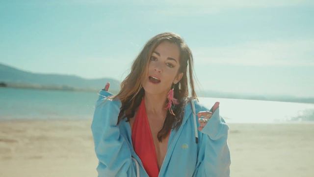 Sofía Ellar - C´EST LA VIE (Videoclip oficial) смотреть онлайн
