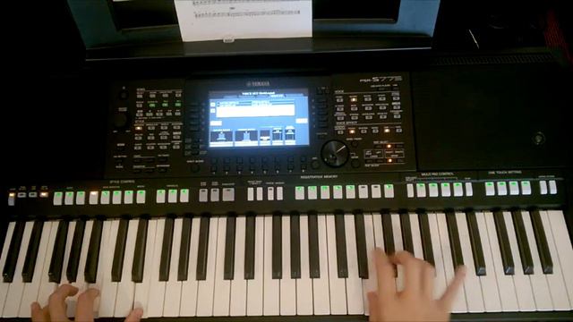 Yamaha PSR-S775 - Rock Guitar смотреть онлайн