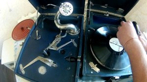 ? Настройка автостопа патефона