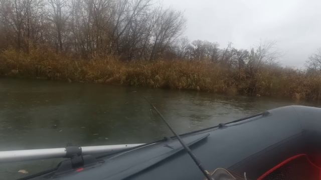 Закрытие сезона. Ловля на спиннинг в конце октября. смотреть онлайн