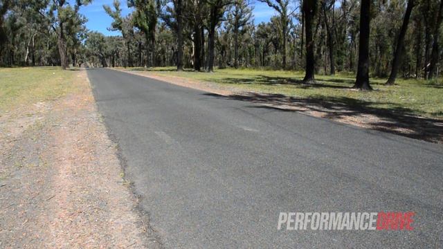 2014 MINI Cooper S 0-100km/h & engine sound смотреть онлайн