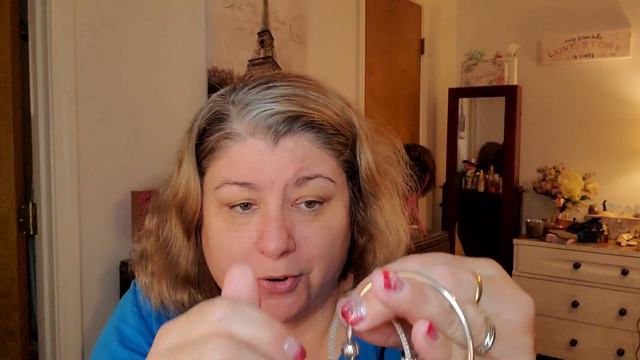 Pandora Black Friday Haul!! смотреть онлайн