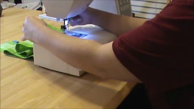 Cross-stitch / Flosstube #6: Q-Snap "Grime Guard" Tutorial смотреть онлайн