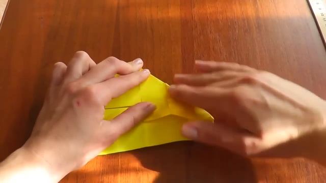 Origami.Курочка из бумаги. Пасхальный декор. Оригами. смотреть онлайн