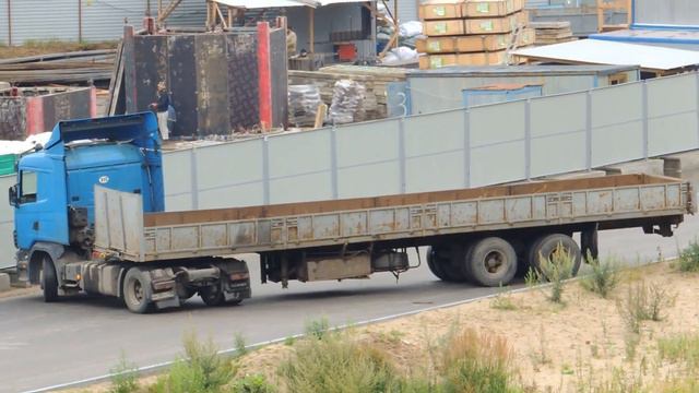 Отличный разворот на длинномере бортовом смотреть онлайн