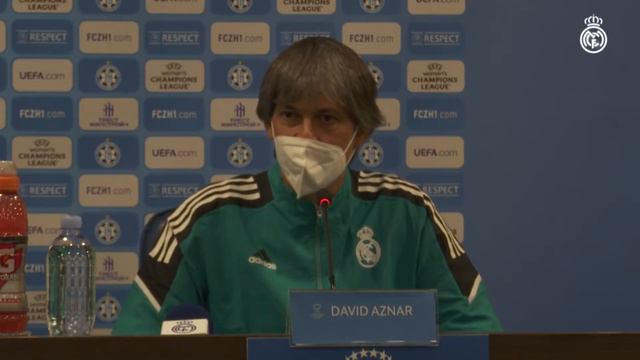 RUEDA DE PRENSA de David Aznar y Babett Peter previa al partido ante el Kharkiv смотреть онлайн