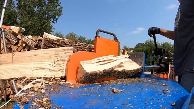 Brute Force Firewood bundler! смотреть онлайн