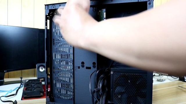 Xigmatek Aquarius Plus Timelapse PC Build смотреть онлайн