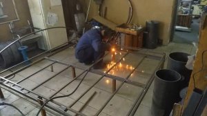 Каркас кровати из металла. Своими руками.