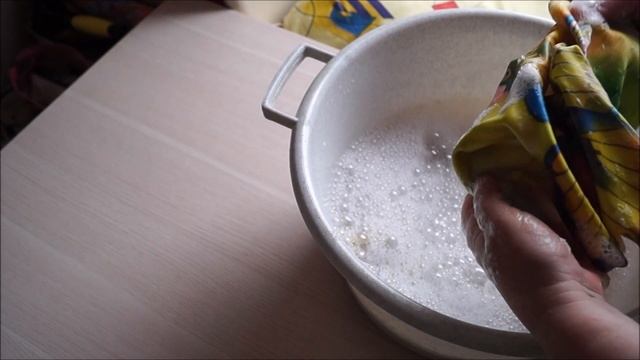 КРАСИВЫЕ ПОДУШКИ В ТЕХНИКЕ БАТИК / ЭКСПЕРИМЕНТ смотреть онлайн