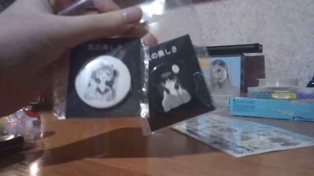 распоковка на вещи из читай города #читайгород