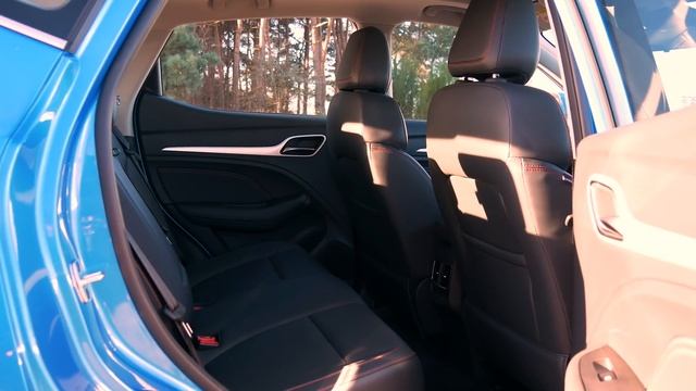 NEW MG ZS EV review – another electric BARGAIN?! | What Car? смотреть онлайн