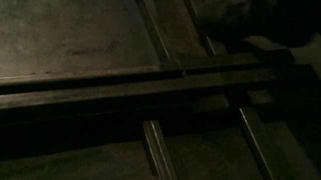 Как ровно отрезать лист метала смотреть онлайн