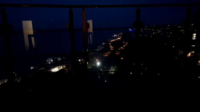 вид с балкона на ночной берег черного моря. одесса. часть 2 смотреть онлайн