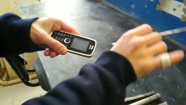 КРАШТЕСТ/УНИЧТОЖЕНИЕ МТС SMART PRO VS NOKIA 112\ КТО ВЫЖИВЕТ??? смотреть онлайн