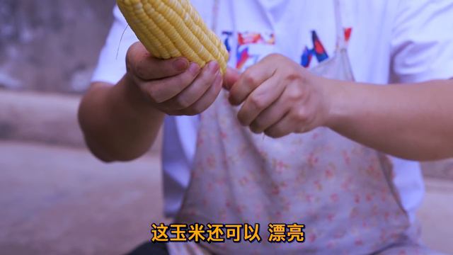 【超小厨】5斤五花肉，给老爸解馋“大乱炖坨子肉”，小厨没吃饱，夜宵来碗螺蛳粉！ смотреть онлайн