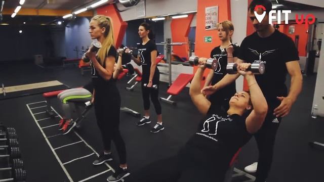 ТРЕНИРОВКА В ФИТ АП смотреть онлайн