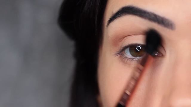Beginners Smokey Eye Makeup Tutorial | Parts of the Eye | How To Apply Eyeshadow | TheMakeupChair смотреть онлайн