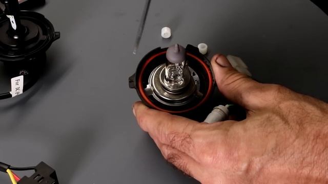 Cyclops 10.0 Ultra LED Headlight- KTM 250 TPI смотреть онлайн