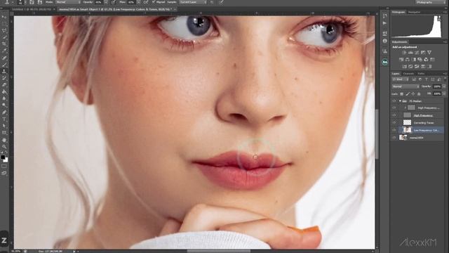Beauty Retouching with Lightroom and Photoshop смотреть онлайн