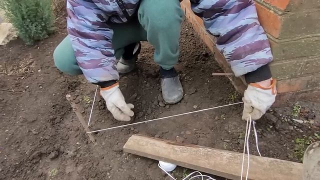 Помогаем маме Заливаем во дворе Наводим порядок смотреть онлайн