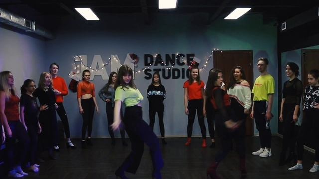 Vogue JAM Dance Studio смотреть онлайн
