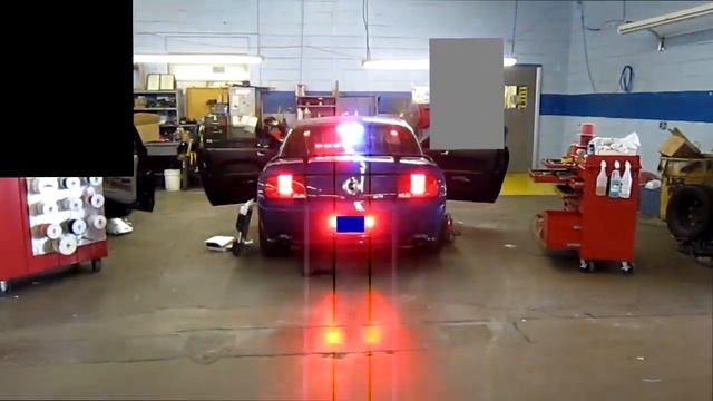 Unmarked Police Mustang - Too many rear lights смотреть онлайн