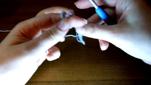 Соединение эластичного наборного края в кольцо (для кругового вязания). смотреть онлайн