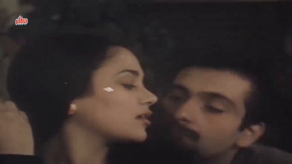 Rajeev Kapoor | Mandakini | Love Scene | Hum To Chale Pardes