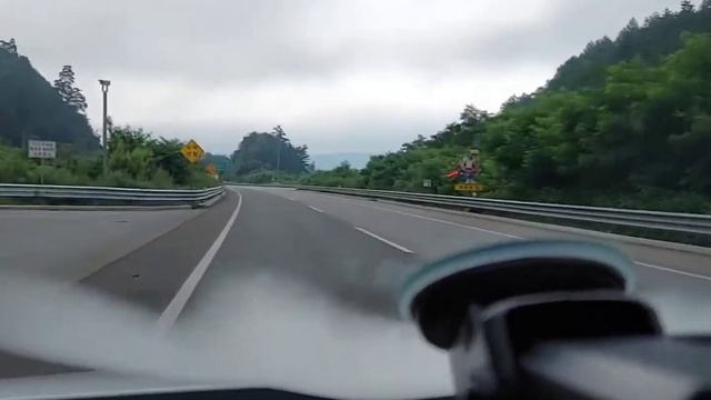 Жизнь в Корее. Солнце!Море! Песок!Бассейн!Горы!Воздух! Отдых на Японском( Восточном) Море 2021часть смотреть онлайн