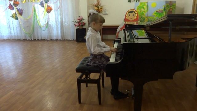 А  Гладковский Паяц исполняет Горбунова Алина